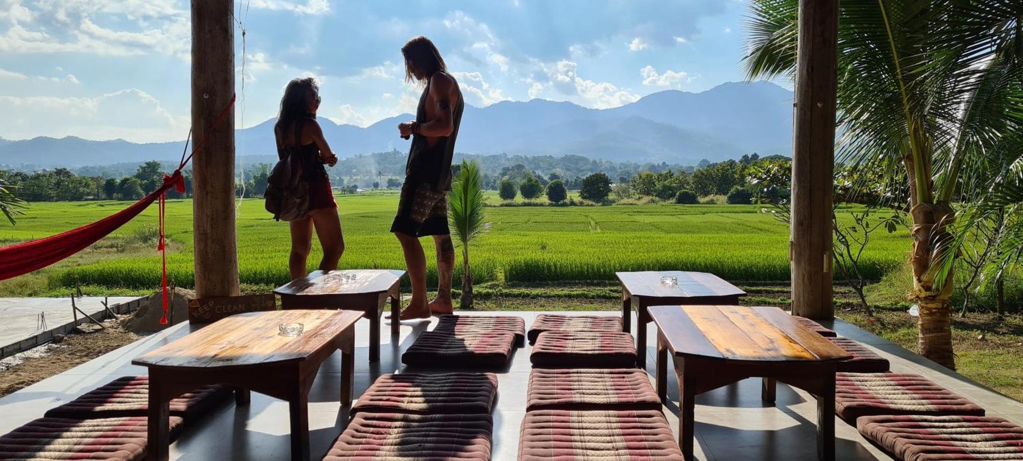 Atlas Valley (Adults Only) 拜县 外观 照片